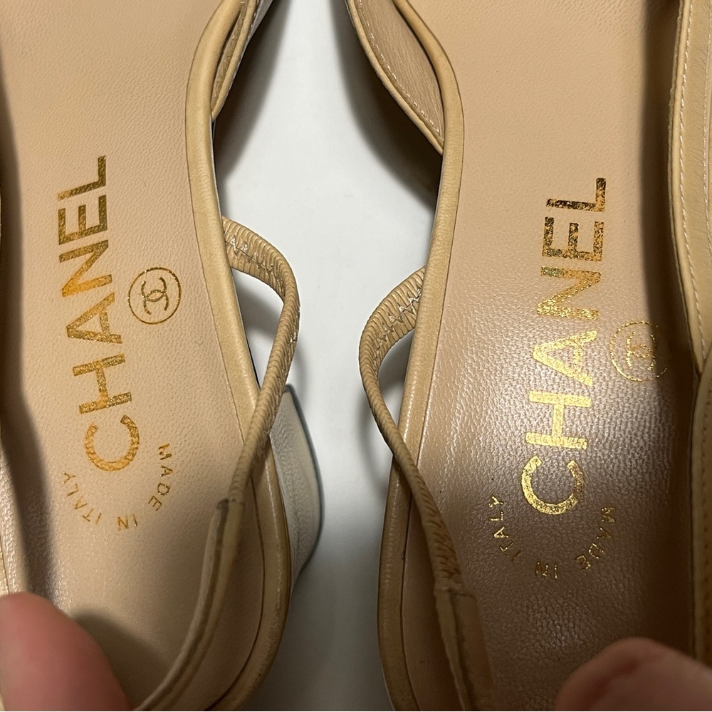 CHANEL Beige and Black Heels - Picture 10 of 12
